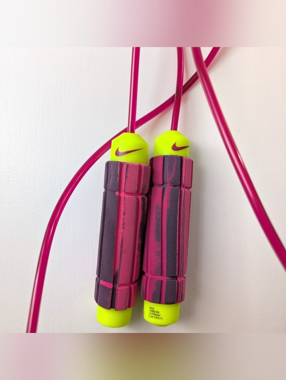 Nike Weighted Speed Rope 3.3m - Picture 2 of 3